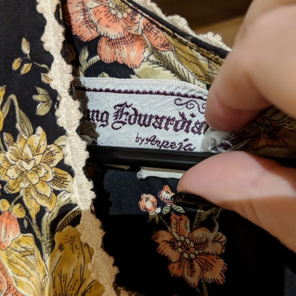 Vintage 1960s Black Floral and Lace Maxi Dress - Picture 4 of 4